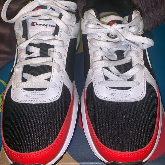 Champion shoes (Worn once) - Picture 2 of 5